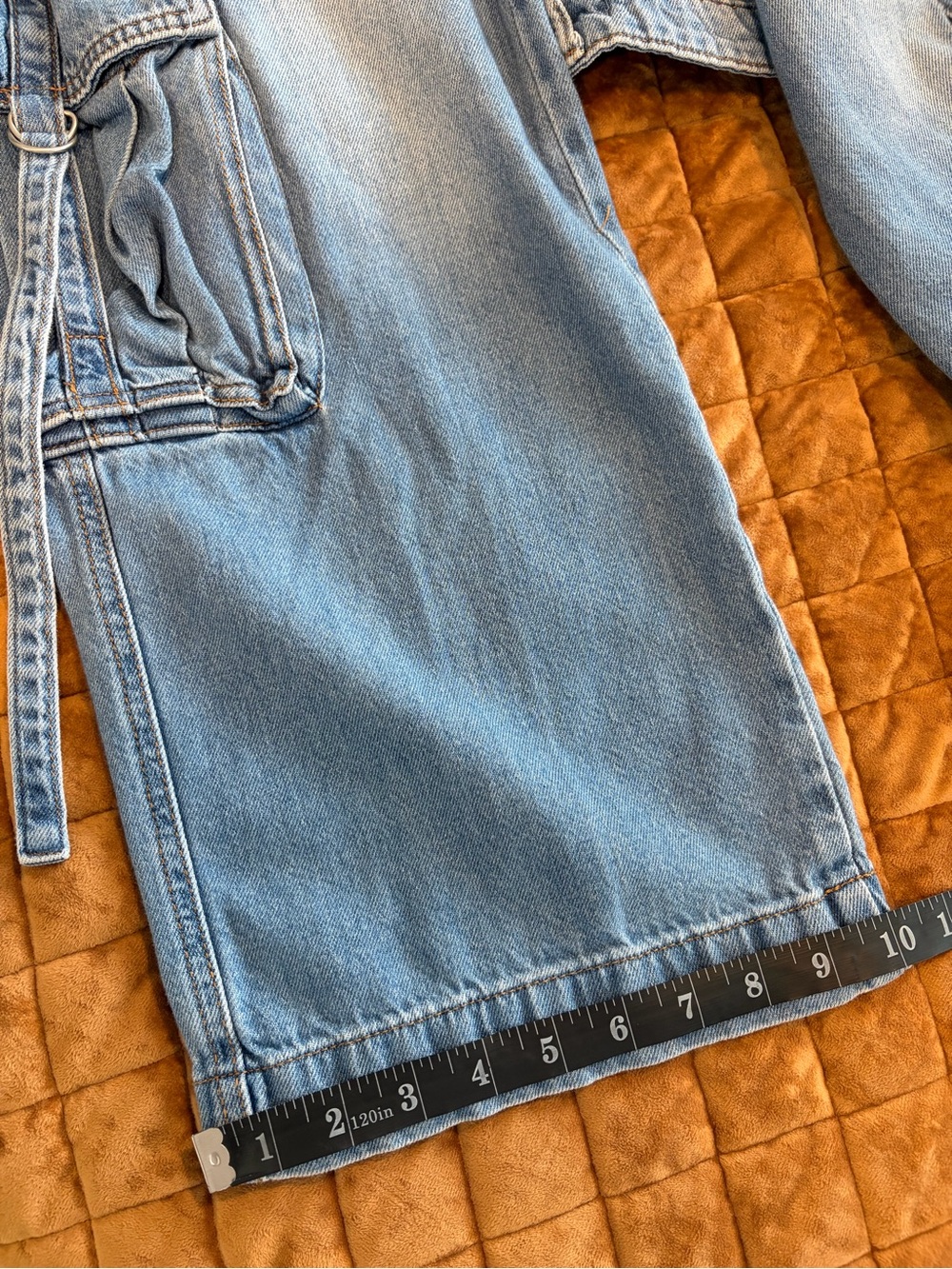 Mid-rise Light Wash Baggy Denim Cargo Jeans - Picture 6 of 7